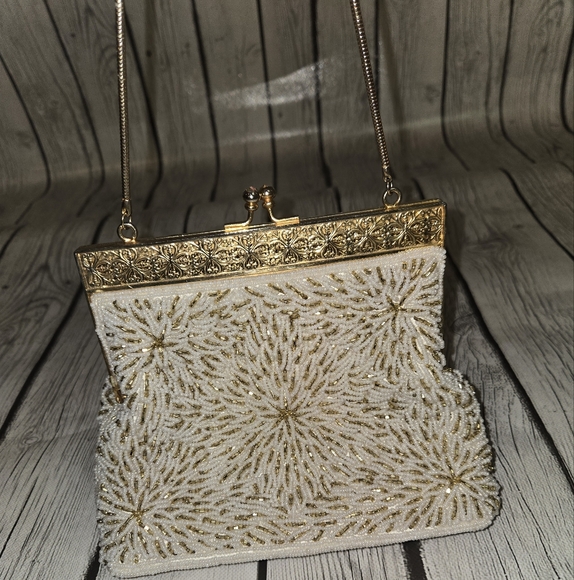 Beautiful Cavanagh Vintage Beaded Purse Hand Made  1960's - Picture 2 of 10